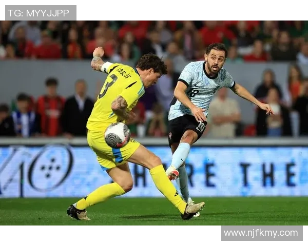 传奇球星足球友谊赛精彩瞬间回顾 展现巅峰对决与经典传球技巧 传奇球星足球友谊赛精彩瞬间回顾 展现巅峰对决与经典传球技巧