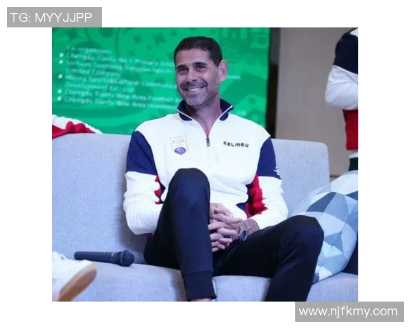 如何通过网络平台与足球传奇球星进行实时连麦互动体验